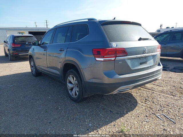 Volkswagen fsi 2018 1V2KR2CA4JC512437 Image 3