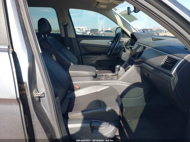 Volkswagen fsi 2018 1V2KR2CA4JC512437 Image 5