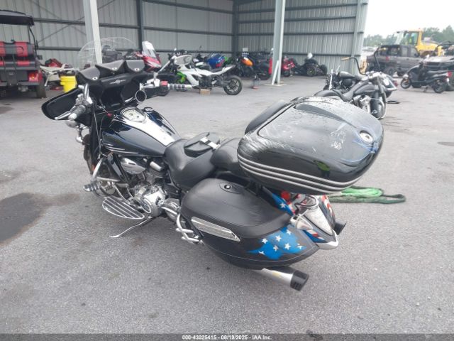 2010 YAMAHA XV1900 JYAVP22E8AA009090 Photo 2