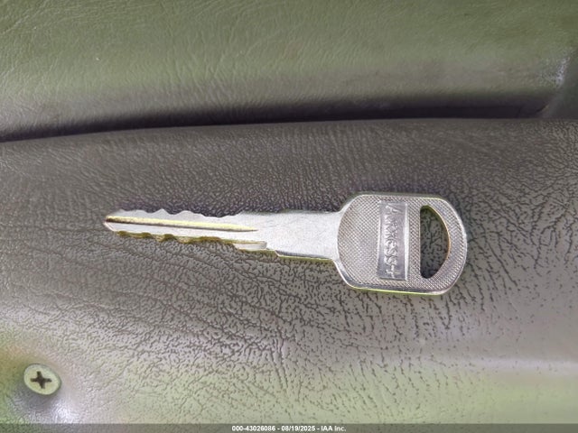 43026086 :رقم المزاد ، 1GTGC24R1VZ548327 vin ، 1997 Gmc Sierra 2500 Sl مزاد بيع