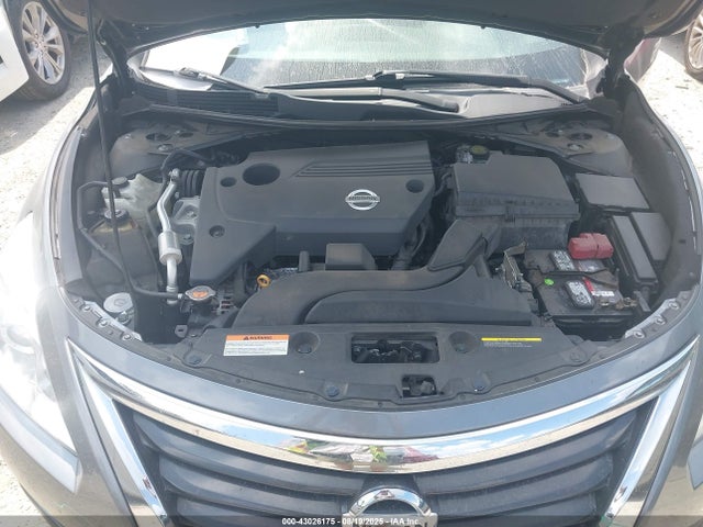 2015 Nissan Altima 2.5 S მანქანა იყიდება აუქციონზე, vin: 1N4AL3AP6FC267228, აუქციონის ნომერი: 43026175