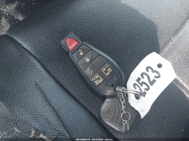2C4RC1BG2FR710921 Chrysler Town and Country