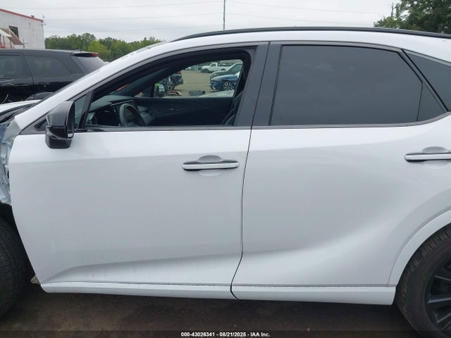 Lexus t24a-fts, 1zm+1ym 2024 2T2BCMEAXRC015550 Image 14