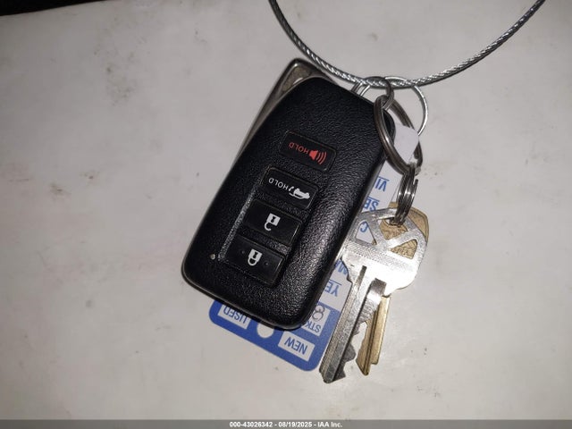 JTJYARBZ4F2008631 Lexus 8ar-fts