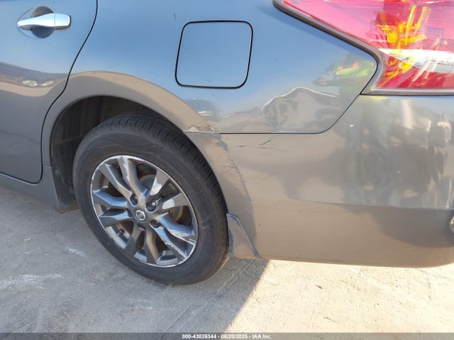 1N4AL3AP5FN902234 Nissan 2015