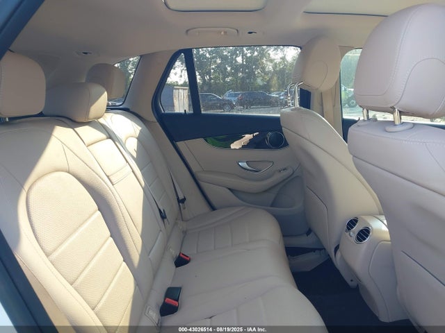 W1N0G8DB1LF824864 Mercedes-Benz m264