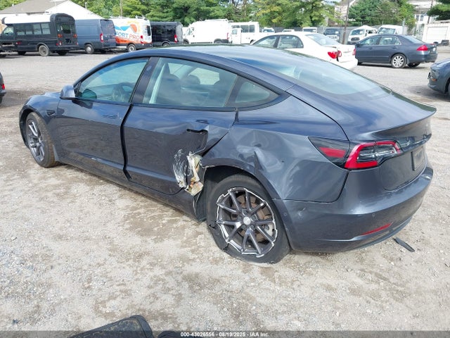 2021 TESLA MODEL 3 5YJ3E1EA0MF060535 Photo 2