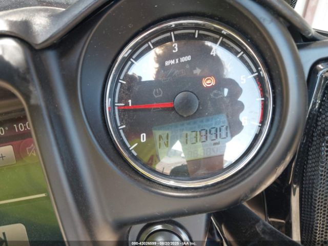 2018 INDIAN MOTORCYCLE CO. CHIEFTAIN 56KTCDAA5J3367456 Photo 6