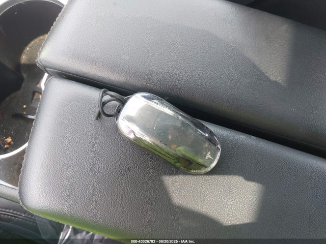 2015 TESLA MODEL S 5YJSA1S27FF088825 Photo 10