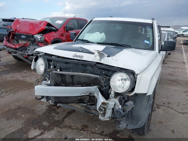 1C4NJRBB8GD597505 Jeep 2016