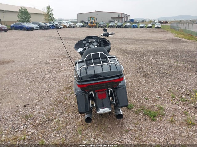 1HD1KGD12HB641787 Harley-Davidson 2017