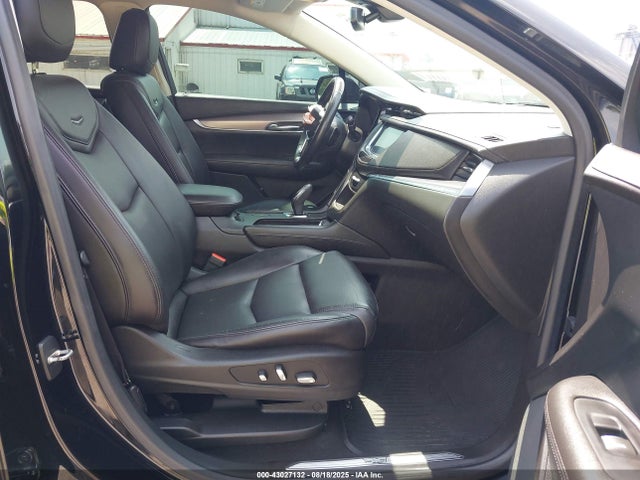 2018 CADILLAC XT5 1GYKNCRS7JZ131112 Photo 4