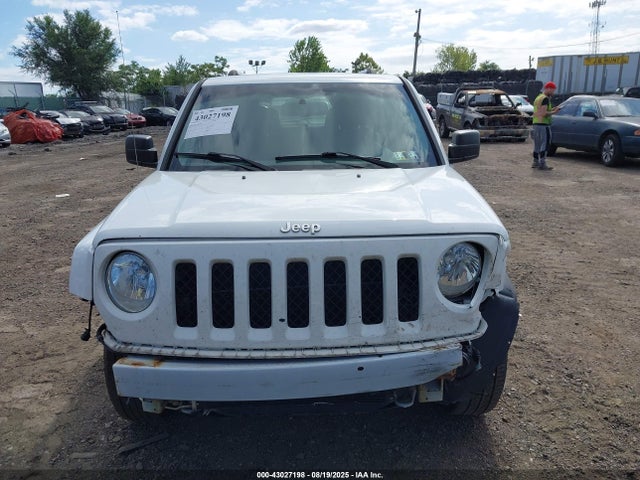1C4NJRFB7HD205626 Jeep 2017