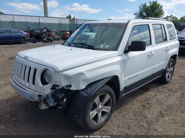 1C4NJRFB7HD205626 Jeep 2017