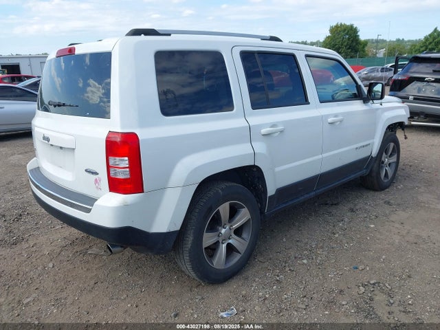 1C4NJRFB7HD205626 Jeep 2017