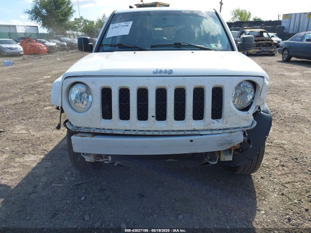 1C4NJRFB7HD205626 Jeep 2017