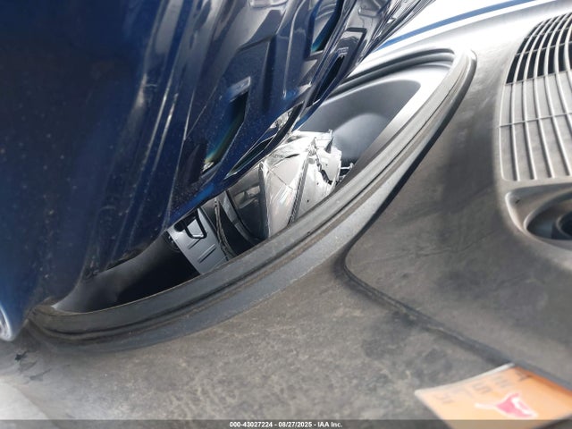 2018 TESLA MODEL 3 5YJ3E1EB1JF064517 Photo 9