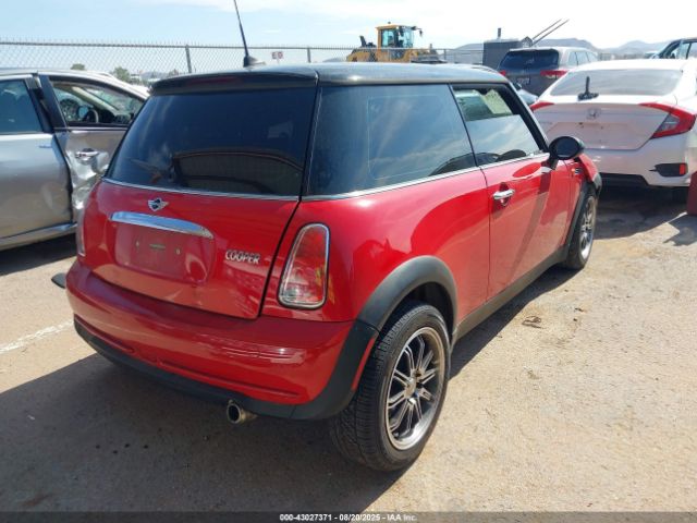 2006 MINI COOPER WMWRC33536TK72196 Photo 3