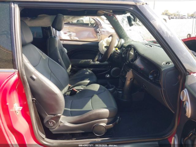 2006 MINI COOPER WMWRC33536TK72196 Photo 4