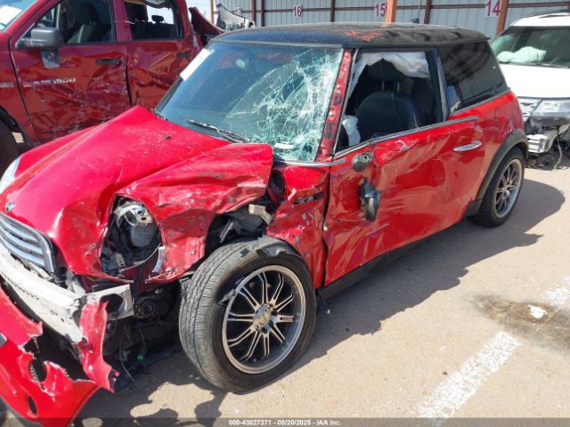 2006 MINI COOPER WMWRC33536TK72196 Photo 5