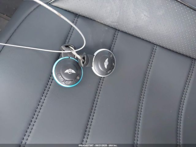 2009 MINI COOPER S WMWMF73579TT98963 Photo 10