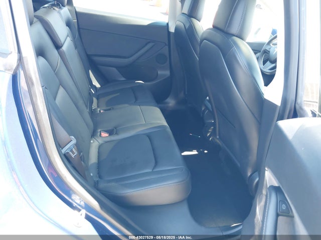 2021 TESLA MODEL Y 5YJYGDEFXMF140888 Photo 7