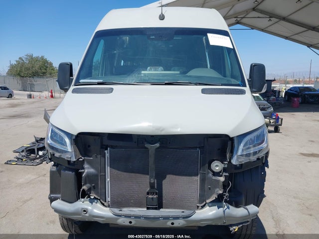 W1W8ND6Y1PT135221 Mercedes-Benz om654