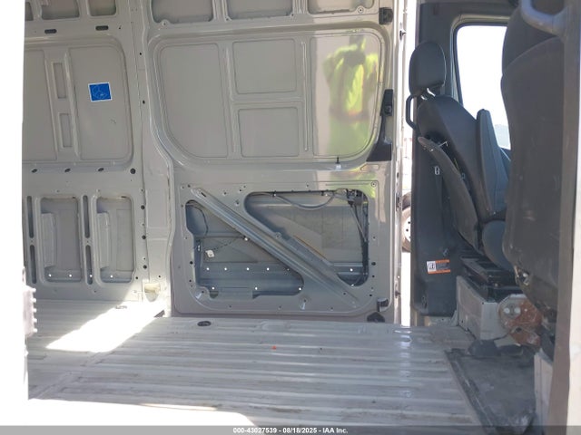 W1W8ND6Y1PT135221 Mercedes-Benz om654