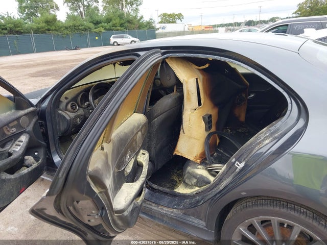 2015 MERCEDES-BENZ C 300 55SWF4KB9FU006208 Photo 5