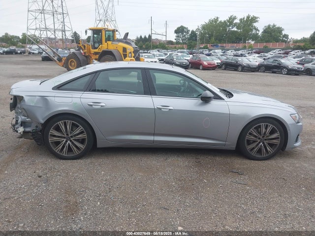 WAUD3AF21MN057837 Audi 45 tfsi (2.0t)