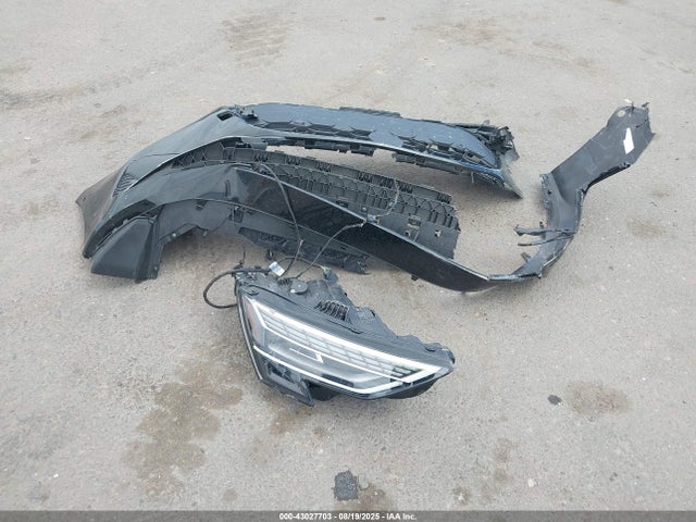 WAUGUDGY9SA042554 Audi 40 tfsi (2.0t)