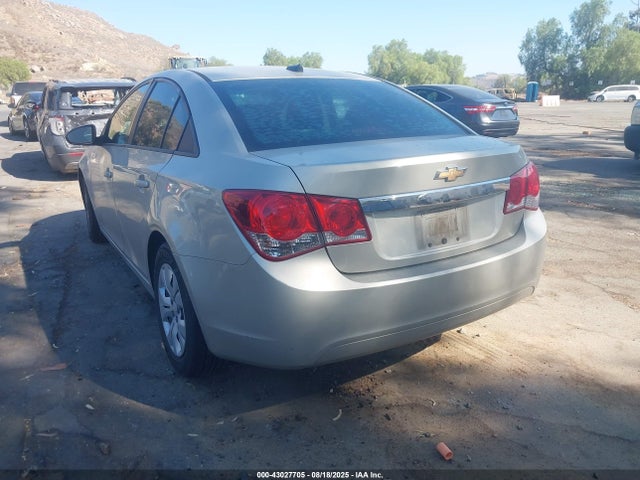 1G1PA5SG0E7190263 Chevrolet lwe