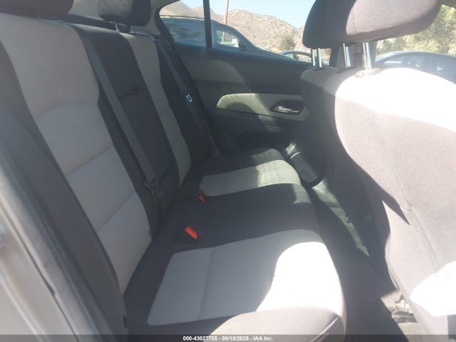 1G1PA5SG0E7190263 Chevrolet lwe