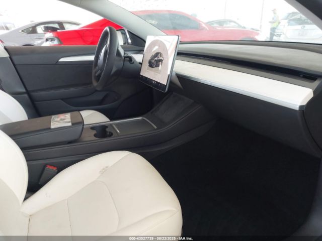2023 TESLA MODEL 3 5YJ3E1EA6PF655118 Photo 4
