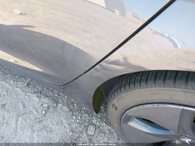 Tesla 2018 2018 5YJ3E1EA7JF006905 Image 19