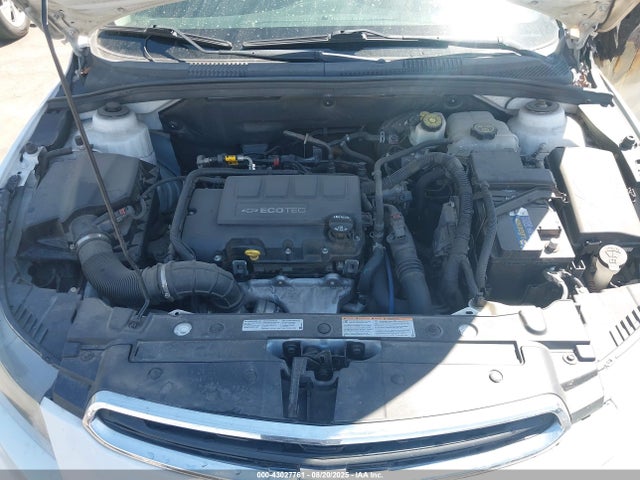 1G1PC5SB0F7257833 Chevrolet LUV