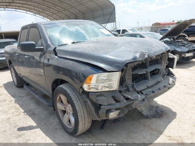 2015 RAM 1500 1C6RR6FG3FS614212 Photo 5