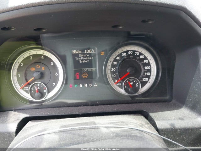 2015 RAM 1500 1C6RR6FG3FS614212 Photo 6