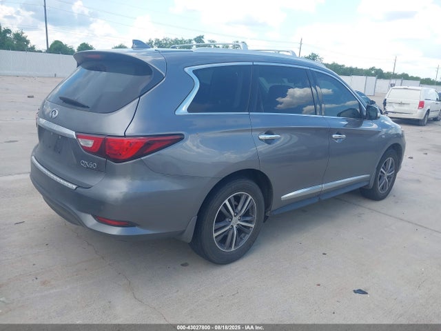 5N1DL0MN8HC523965 Infiniti 2017