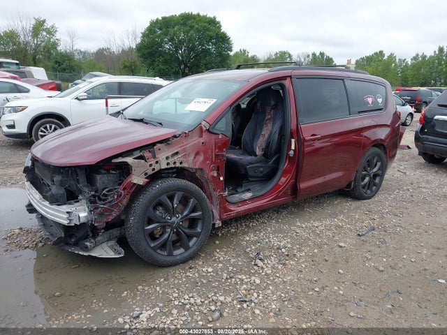 2C4RC1BG2JR289260 Chrysler Pacifica