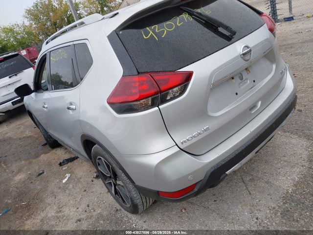 5N1AT2MV9KC752645 Nissan Rogue