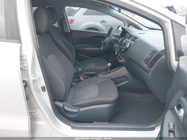 KIA gamma 2016 KNADM4A38G6668316 Image 5