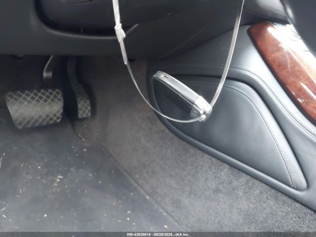 2011 AUDI A8 L WAURVAFD1BN020091 Photo 10