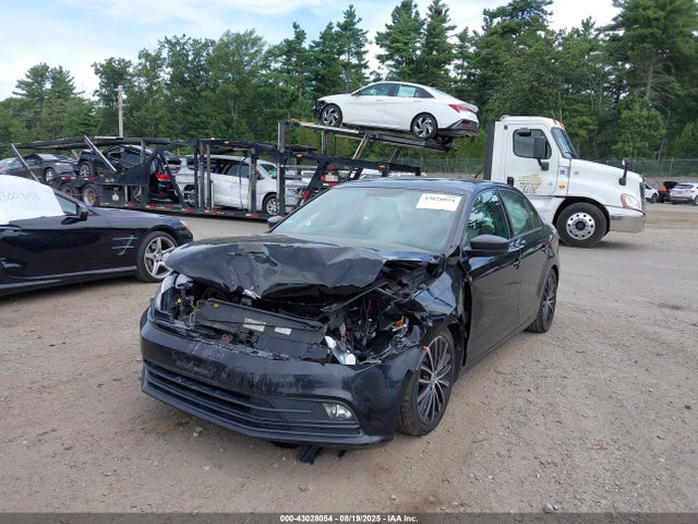 3VWD17AJ8FM406867 Volkswagen 1.8t