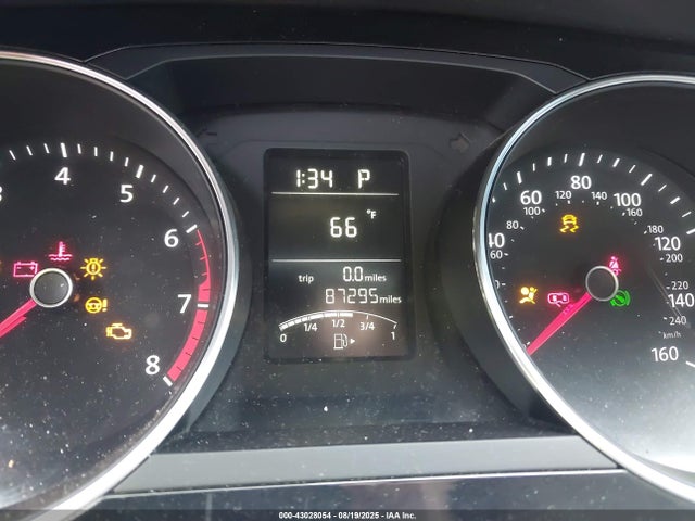 3VWD17AJ8FM406867 Volkswagen 1.8t