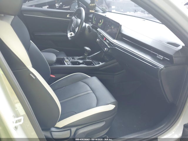 Продажа на аукционе авто 2025 Kia K5 Gt-line, vin: KNAG64J79S5281847, номер лота: 43028062