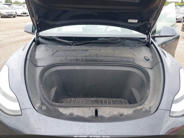2021 TESLA MODEL Y 5YJYGAEE5MF201182 Photo 9