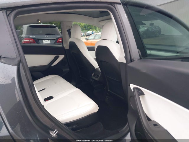 2021 TESLA MODEL Y 5YJYGAEE5MF201182 Photo 7