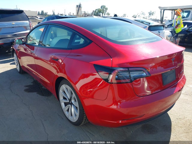 2022 TESLA MODEL 3 5YJ3E1EB4NF269643 Photo 2