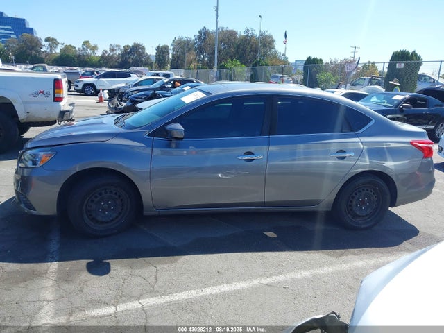 3N1AB7AP7HY343850 Nissan 2017